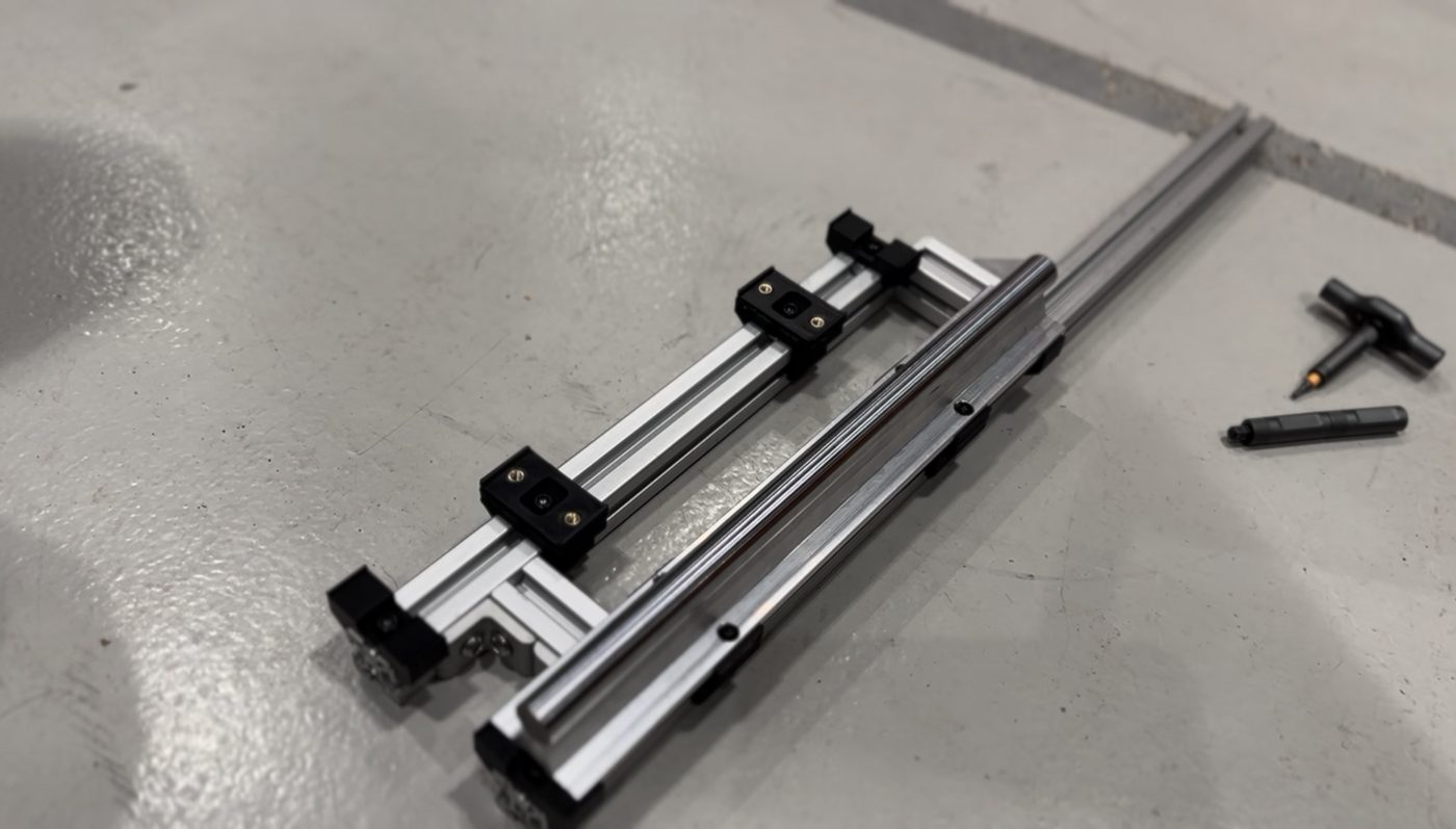 The base frame partly assembled from extrusion